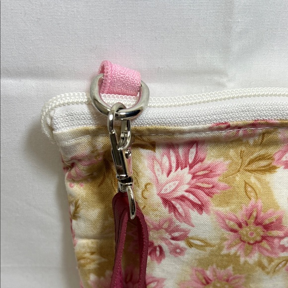 Handmade Floral Crossbody Bag in Pink and Tan - Picture 7 of 10